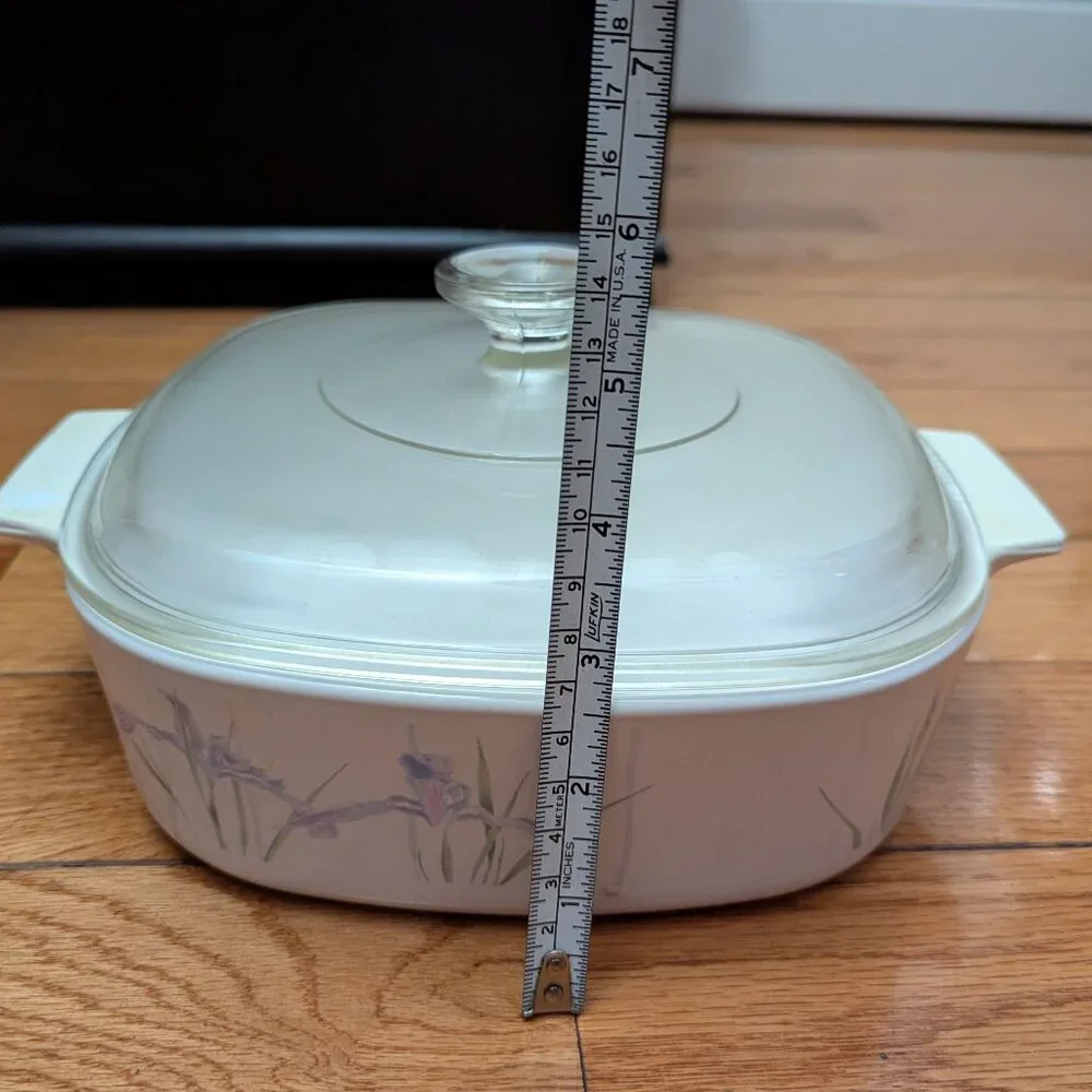 Corningware vintage casserole